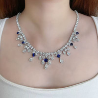 Collier Pendentif Fleur en Platine Pt950 avec Diamant de Laboratoire et Saphir Bleu pour Femme, Chaîne de Diamants, Bijou Charmant en Diamant de Laboratoire