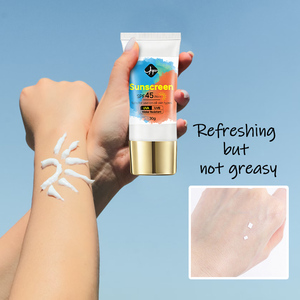 <span class=keywords><strong>Crema</strong></span> Solare Sbiancante <span class=keywords><strong>SPF</strong></span> 45+ <span class=keywords><strong>Idratante</strong></span> <span class=keywords><strong>con</strong></span> Collagene e Vitamina E Anti-Età Protezione UV Lozione <span class=keywords><strong>Viso</strong></span> e Corpo OEM Etichetta Privata - Product Image 4