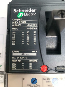 <span class=keywords><strong>Disjoncteur</strong></span> à 3 pôles extensibles, vente en gros, LV431830 <span class=keywords><strong>Merlin</strong></span> <span class=keywords><strong>Gerin</strong></span>, source électrique chinoise, <span class=keywords><strong>ComPact</strong></span> NSX NSX250N 250A - Product Image 3