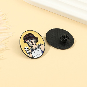 Fabrieks prijs populaire schattige cartoon thema Japanse anime personage zwart metaal zacht emaille revers speldjes badges voor fans - Product Image 4