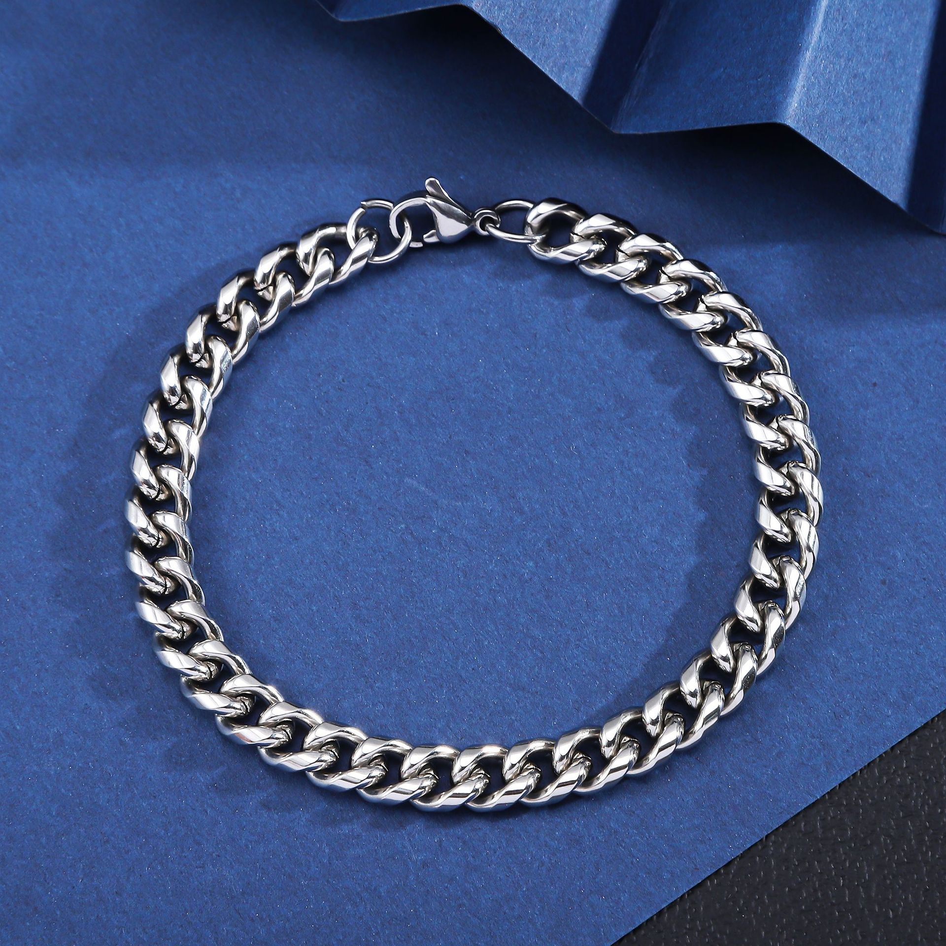 Bracelet en perles arrondies [largeur 8 mm]
