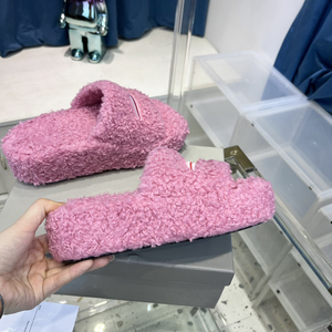 Zapatillas de plataforma de piel de moda para mujer al por mayor con bordado, cálidas y cómodas - Product Image 2