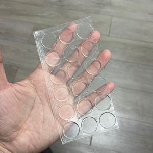 Patins <span class=keywords><strong>en</strong></span> silicone pour <span class=keywords><strong>table</strong></span>, chaise, pieds <span class=keywords><strong>de</strong></span> meubles, coussinets antidérapants résistants à l'usure pour tabourets et chaises. - Product Image 5