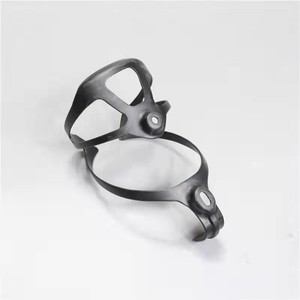 Porte-bouteille d'eau pour vélo, en fibre de carbone, noir, 13.8cm x 7.0cm, pour utilisation en vélo de montagne - Product Image 3