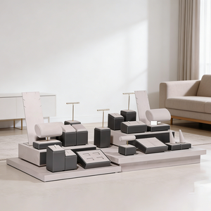 Conjunto de Exhibidores de Joyería de Diseño Moderno para Tienda - Product Image 2