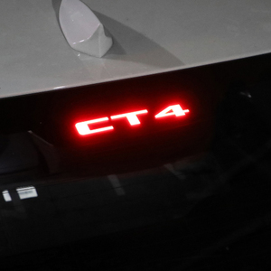 ملصق ضوء الفرامل العالي المخصص للسيارات JDM، أكريليك ثلاثي الأبعاد مع شعار لسيارات CT4 وCT5 أو شعار سيارة مخصص - Product Image 2