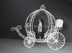 Decorazioni per Matrimoni, Sfondo per Cerimonie, Grande Carrozza Bianca da Principessa Reale con Cavalli, Carrozza di Cenerentola - Product Image 3