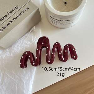 Pince à cheveux Ankra Rouge à pois, grande pince requin en plastique, accessoires capillaires variés - Product Image 2