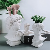 Prêt à expédier salon décoratif sculpture résine décoration vases dieu grec vases en résine pour la décoration intérieure
