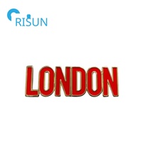 Fabricant d'usine Londres Souvenirs Royaume-Uni Union Drapeau Carte Épinglette Insigne Personnalisé London Bus Union Jack Queen's Guard Badge Pin