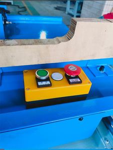 Machine <span class=keywords><strong>de</strong></span> fabrication <span class=keywords><strong>de</strong></span> palettes en <span class=keywords><strong>bois</strong></span> <span class=keywords><strong>à</strong></span> vente directe, rainureuse automatique pour palettes américaines, machine <span class=keywords><strong>à</strong></span> rainurer les palettes - Product Image 5