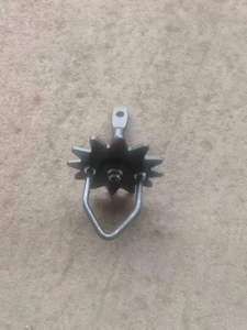 Heavy-Duty <strong>Lifting</strong> <strong>Hook</strong> <strong>with</strong> Star-Shaped Anti-Slip Design - Product Image 3