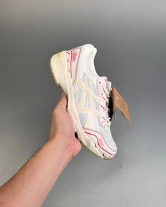 Chaussures de course légères de style rétro de haute qualité respirantes et confortables pour la marche décontractée - Product Image 3