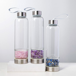 Bottiglia d'Acqua in Vetro Trasparente con Cristalli Infusi, Custodia Protettiva Rimovibile, Pietre Curative - Product Image 4