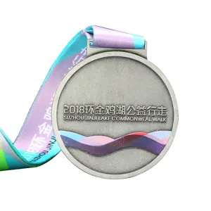 चीनी निर्माता 3d डिजाइन ट्राफियां और पदक खेल