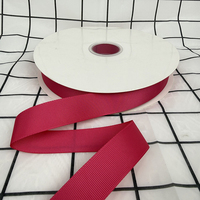 Ruban en gros-grain côtelé en polyester rose écologique personnalisé, certifié OEKO-TEX, pour emballages cadeaux de luxe et bouquets de fleurs