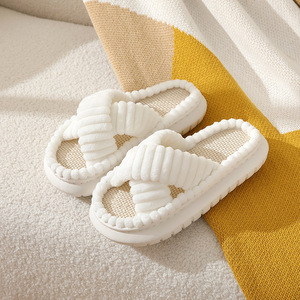 Nouvelles pantoufles unisexes personnalisées en lin et chanvre, sandales d'intérieur respirantes à brides croisées, pantoufles de massage en EVA pour la maison et la chambre, pantoufles d'hiver - Product Image 5