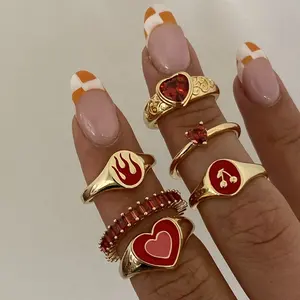 Кольцо с красной эмалью, огненной вишней - Product Image 1