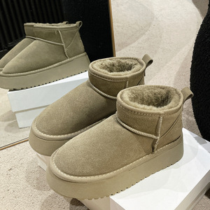 Giày bốt tuyết cổ ngắn lông xù dễ thương, chất lượng cao, hàng hiệu, thời trang mùa đông, bán buôn từ nhà máy dành cho nữ - Product Image 6