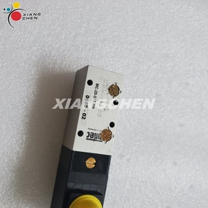 Vanne solénoïde de séparation d'aspiration du souffleur EM Original Factory MC-20-510-HN 0688-02 pour pièces de rechange d'impression offset Roland 700 - Product Image 3