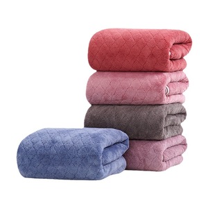 Serviettes de bain en polaire corail 140x70cm, extra épaisses, absorbantes, séchage rapide, couleur unie, pour la maison et la plage - Product Image 4