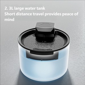 Fontanella d'Acqua Automatica Igienica <span class=keywords><strong>per</strong></span> <span class=keywords><strong>Gatti</strong></span> e Cani, <span class=keywords><strong>Ciotola</strong></span> Circolante <span class=keywords><strong>per</strong></span> Bere, Dispenser d'Acqua Pulita e Sicura, Perfetta <span class=keywords><strong>per</strong></span> la Casa - Product Image 3