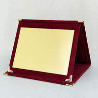 Plaque de certificat personnalisable en bois et velours, plaquée or, argent, cuivre, noir, ou rouge et noir