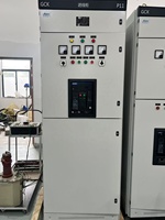 Armoire de parallélisation basse tension GCK avec entrée, ATS double alimentation et compensation par condensateurs pour applications industrielles