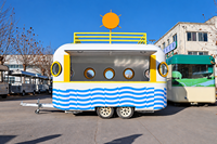 Remorque alimentaire mobile en acier inoxydable avec four à pizza intégré pour la restauration rapide, les collations, les hot-dogs, les frites et la crème glacée
