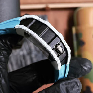 Reloj de pulsera mecánico automático para hombre, con correa de caucho azul impermeable, de diseño exquisito y gran éxito de ventas. - Product Image 4