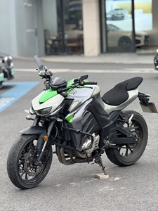 <span class=keywords><strong>Kawasaki</strong></span> <span class=keywords><strong>Z1000</strong></span> N19 400cc Moto de rue à essence refroidie par eau Puissante et stable pour <span class=keywords><strong>d</strong></span>ébutant - Product Image 3