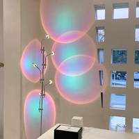 Lampe sur pied LED moderne personnalisable de haute qualité, plusieurs variations de couleur, hauteur réglable, luminosité élevée pour la maison