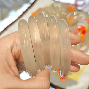 Bracelet en Agate Champagne-Gold de Haute Clarté Couleur Naturelle AAA, Calcedoine Clair de Lune Style Pastoral, Couleur Naturelle qui Sublime le Bracelet - Product Image 5