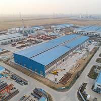 Atelier modulaire en acier construit avec des kits de construction PEB pour une production industrielle évolutive et une extension d'usine