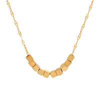 Style coréen Ins Niche haut de gamme lumière luxe Simple polyvalent géométrique carré clavicule collier femmes mode collier