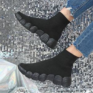 Chaussures décontractées tendance pour femmes en maille tissée de luxe, style couple, modèle 2026 - Product Image 1