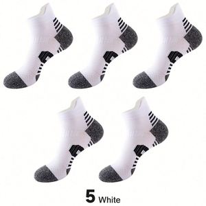 Chaussettes de sport respirantes pour hommes avec logo personnalisé, fond épais en tissu éponge, pour course à pied, basketball, randonnée, badminton, chaussettes de sport pour hommes - Product Image 6