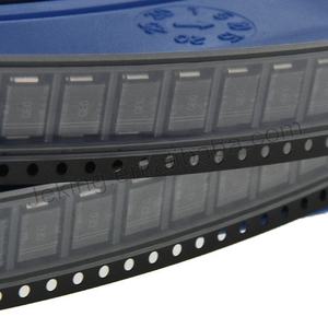 Diodes de protection ESD / TVS Jeking originales et neuves 13 volts 5uA 69,7 ampères Uni-Dir SMCJ13A - Product Image 3