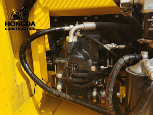 Excavadora Komatsu usada, excavadora sobre orugas de la serie Komatsu, Pc 110 a la venta - Product Image 3
