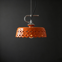 Lampe suspendue moderne de luxe en céramique orange, design chromé brillant en treillis tressé, pour projets hôteliers et décoration de restaurants