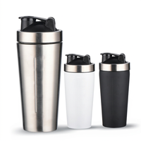 Özel 500ml 750ml BPA İçermeyen 6-12 Saat Termal Yalıtımlı Paslanmaz Çelik Shaker Su Şişesi Spor Salonu Protein Shaker Bardak Şişe