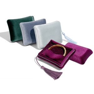 Logo personalizzato stampato matrimonio bomboniera scatole di gioielli in velluto nappe eleganti da imballaggio collane macchia bracciali altri articoli da regalo - Product Image 2