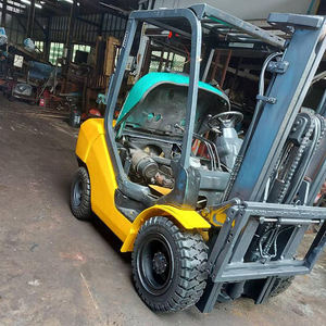 Chariot élévateur compact de 5 tonnes Komatsu FD50 de haute qualité, machines d'ingénierie japonaises d'origine. - Product Image 4