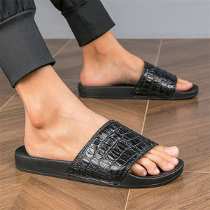 Sandalias Deportivas de PVC Antideslizantes con Punta de Acero, Diseño Moderno, Transpirables, Personalizadas, para Hombre y Mujer - Product Image 2