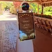 Robot Photobooth MiCity en Promotion avec Écran Tactile 32'', Bande Lumineuse LED Réglable, Contrôle par APP et Flight Case