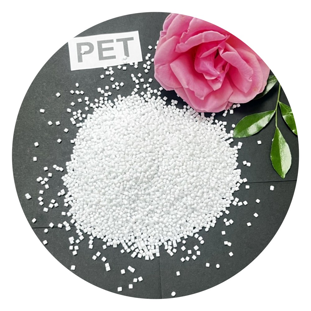 Бутылка для домашних животных, лома, хлопья для домашних животных, переработанная смола, заводская цена, горячая стираемая 100, прозрачная модель места происхождения