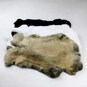 Pelle di pelliccia di coniglio reale all'ingrosso per cappotto di abbigliamento bianco nero marrone grigio pelliccia di coniglio