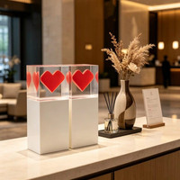 Ornement personnalisé en résine solide avec cœur rouge intégré, artisanat en résine époxy transparente pour la décoration d'hôtels et les cadeaux d'entreprise