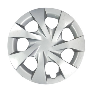 Tapa de rueda de vehículo plateada de 14 pulgadas - Product Image 1