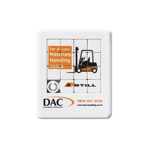 9 articles de merchandising personnalisés pour jeux ABS - Product Image 1